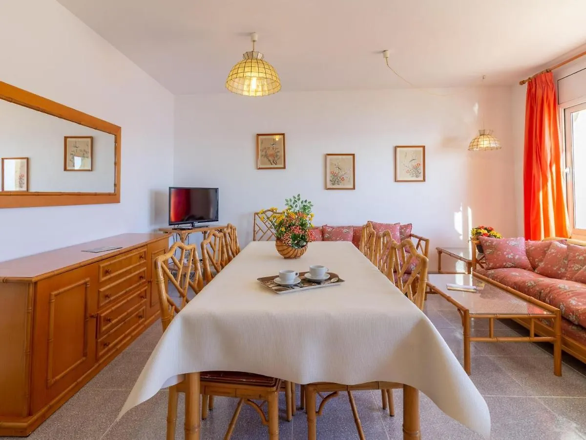 Bellamar B - Casa Adosada Para A Primera Linea De Mar En Llanca. - Es-228-20 0*, Llanca Spain