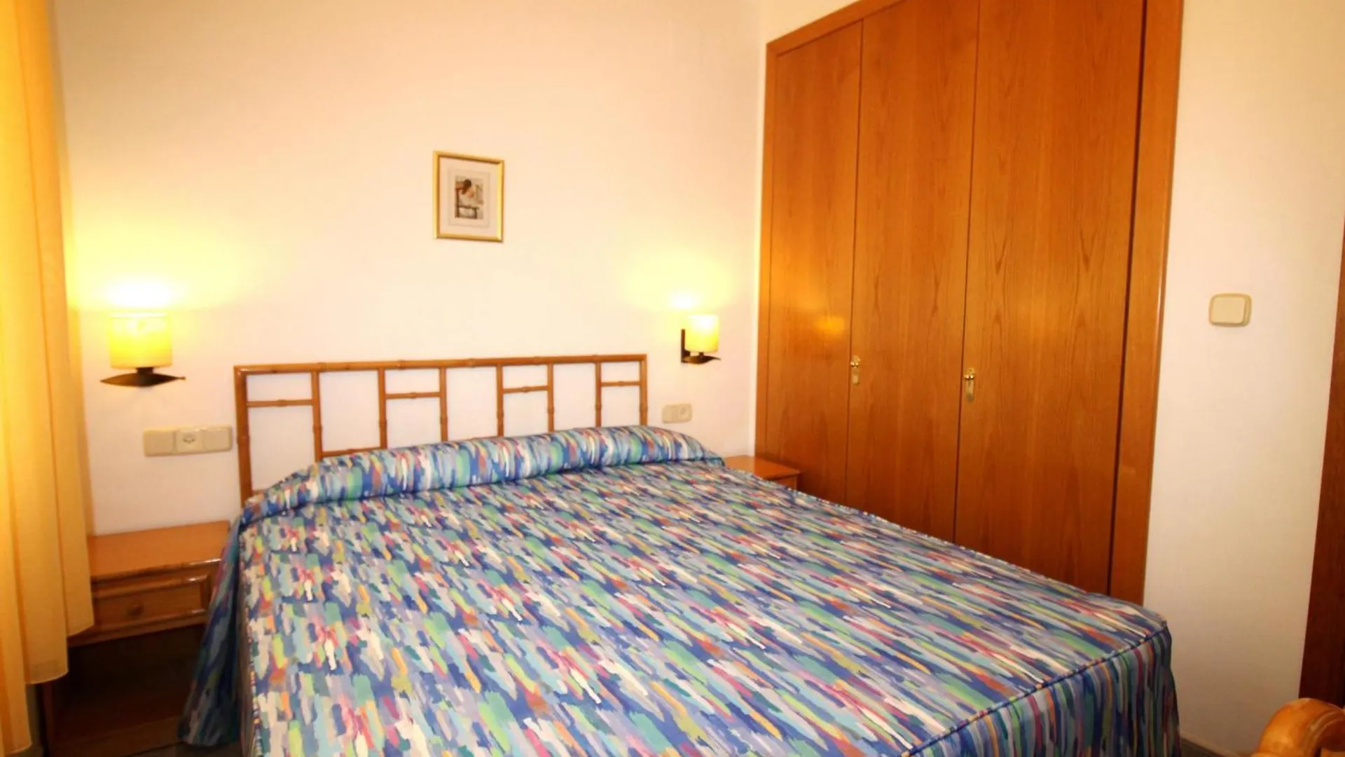 Holiday home Bellamar B - Casa Adosada Para A Primera Linea De Mar En Llanca. - Es-228-20